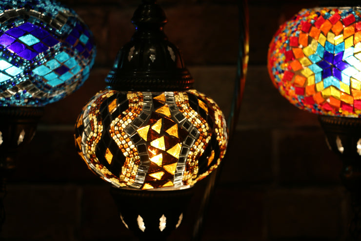 Mosaic Table Lamp in Amber with Diamond Pattern